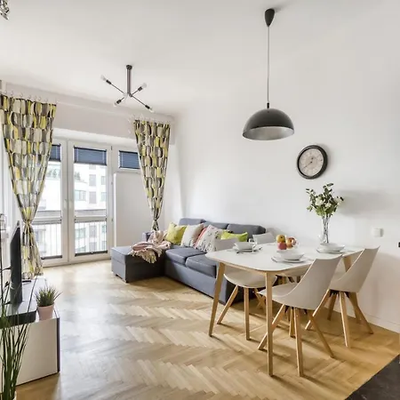 Cherry House - Rondo Onz Apartmán Varšava